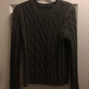 Dark green crew neck sweater